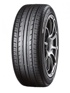 Yokohama Bluearth-ES ES32 185/55R16 83V